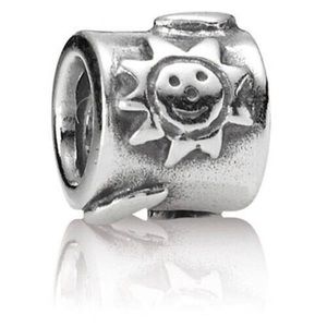 Pandora sun, moon & stars ☀️ 🌙 ⭐️